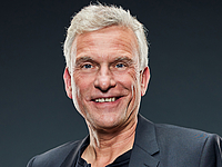 Dr. Dirk Spelmeyer